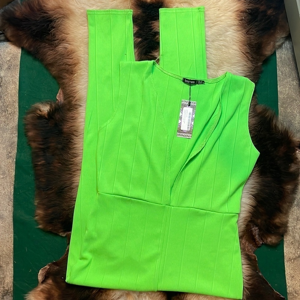 NWT Boohoo Neon‎ Lime Super Plunge Jumpsuit